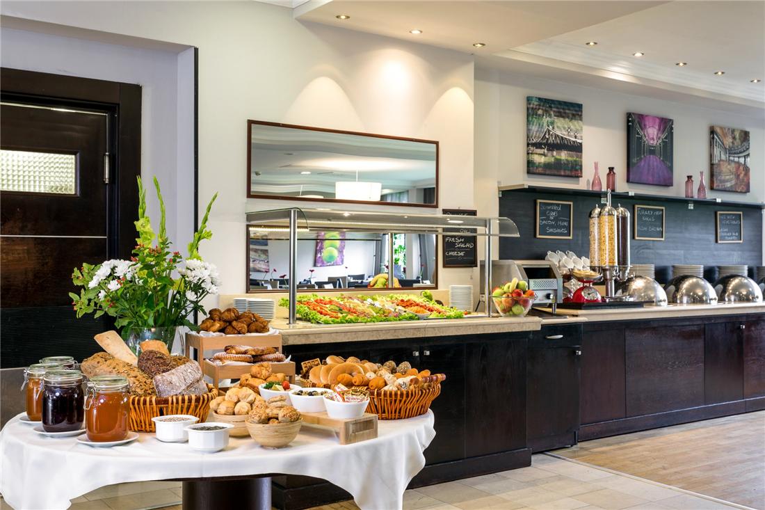 Billede av hotellet Hotel Leonardo Budapest - nummer 5 af 11