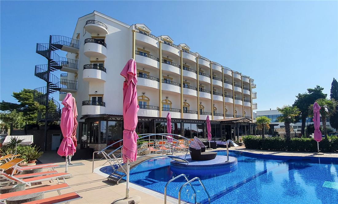 Billede av hotellet Hotel Miramare Vodice - nummer 1 af 17