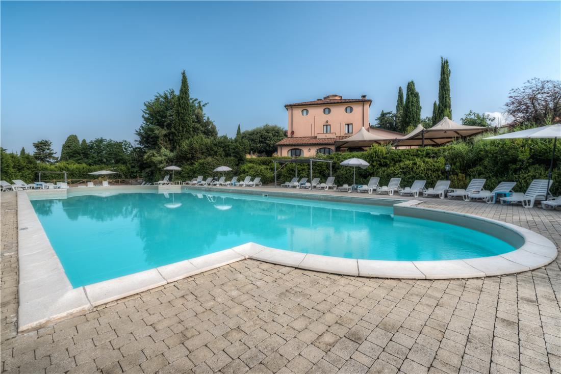 Bilder från hotellet Borgo San Martino - nummer 1 av 18