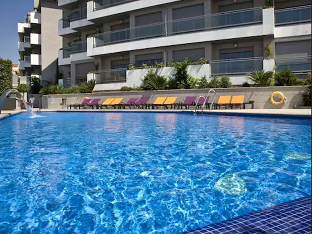 Billede av hotellet ArtPlatinum Suites & Apartments - nummer 1 af 6