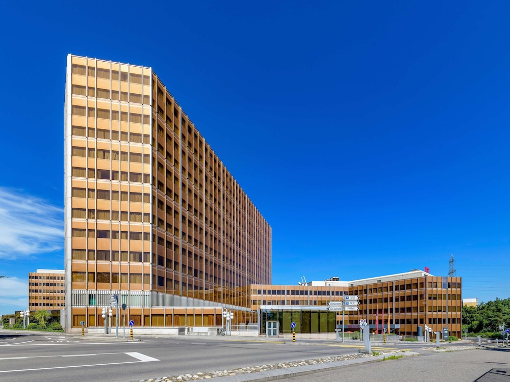 Hotellbilder av Mövenpick Hotel Geneva - nummer 1 av 10