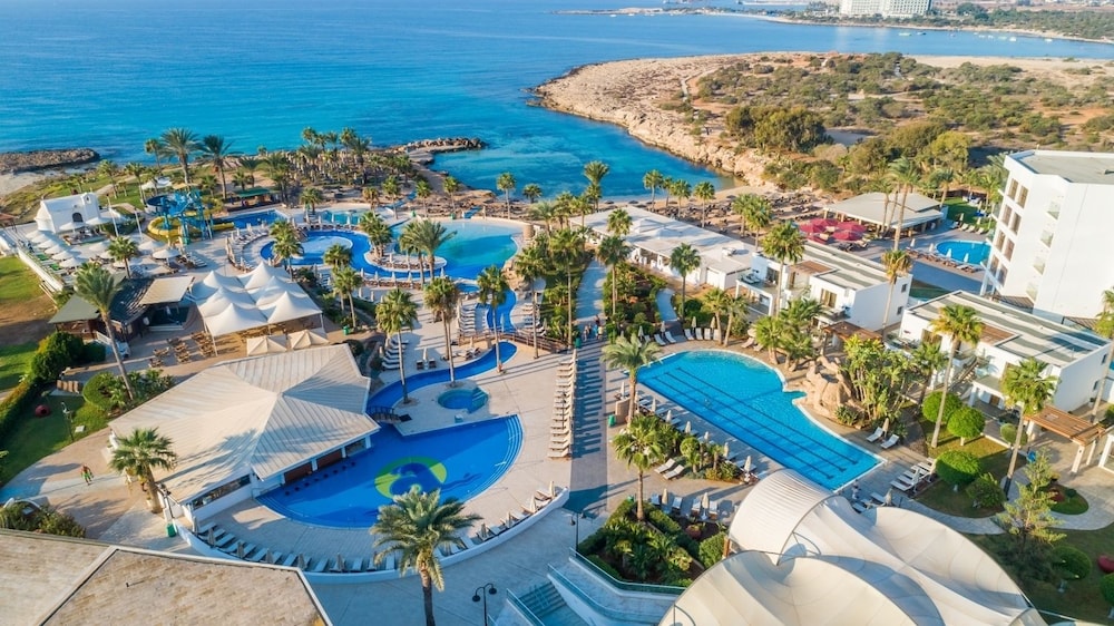 Hotellbilder av Adams Beach Hotel & Spa - nummer 1 av 6