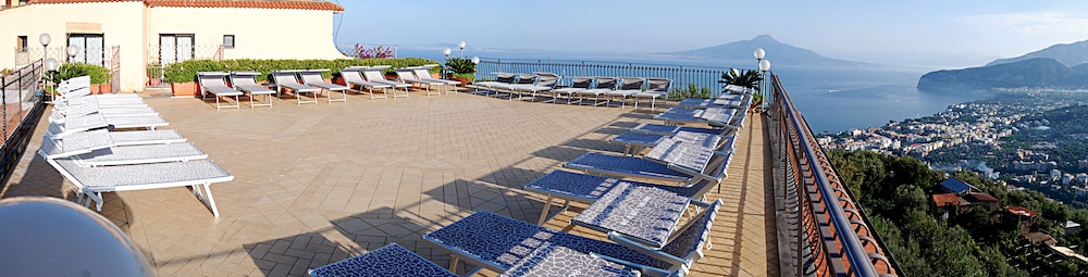 Billede av hotellet La Vue D'Or - nummer 1 af 10
