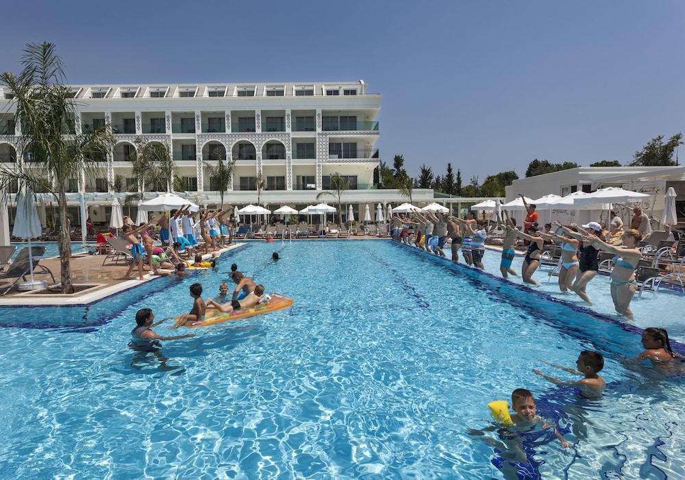 Billede av hotellet Karmir Resort & Spa - - nummer 1 af 10