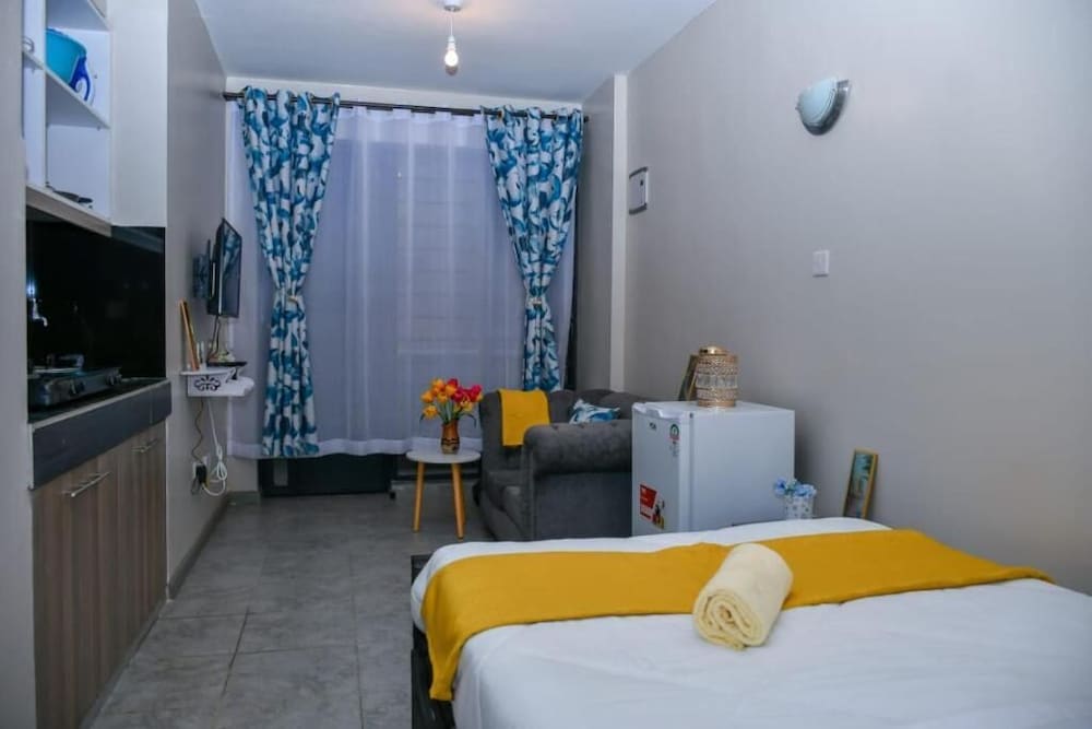 Hotellbilder av Lux Suites Tsavo Studios Embakasi - nummer 1 av 6