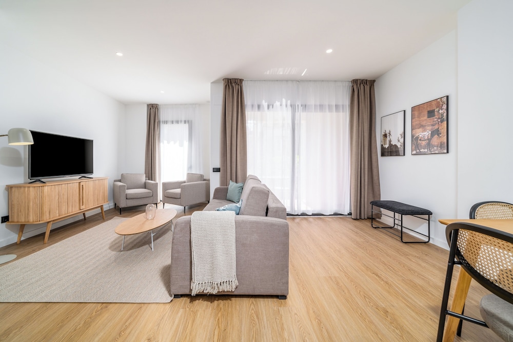 Billede av hotellet Limehome Barcelona Plaça Pirineus - nummer 1 af 6