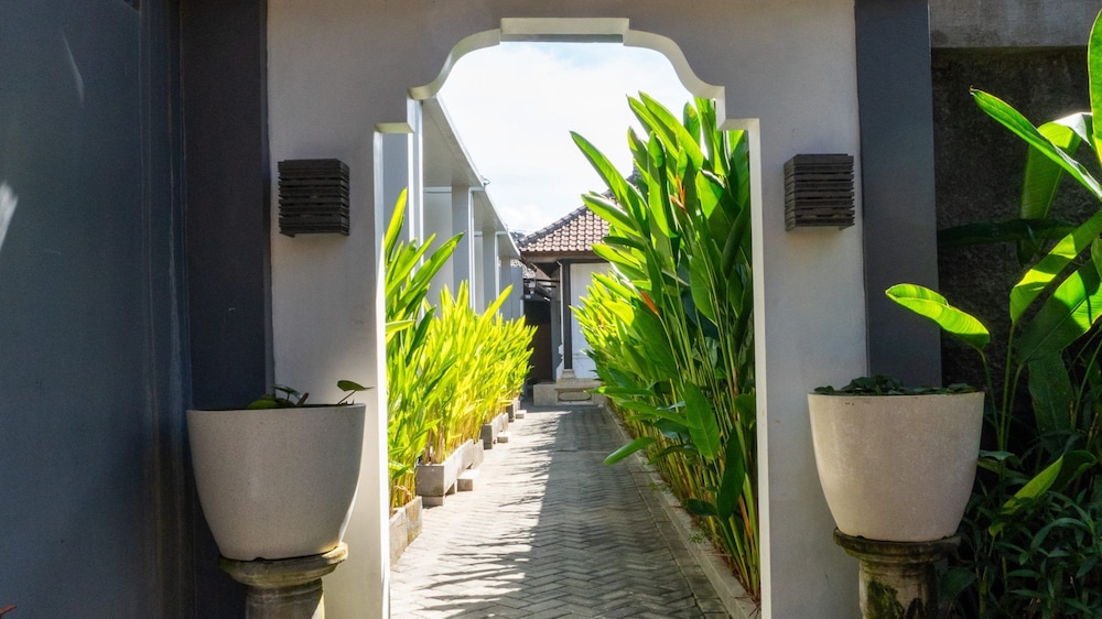 Hotellbilder av Kubu Satya Sanur - nummer 1 av 10