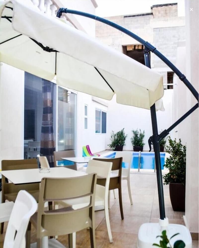 Billede av hotellet 8Villa - nummer 1 af 10