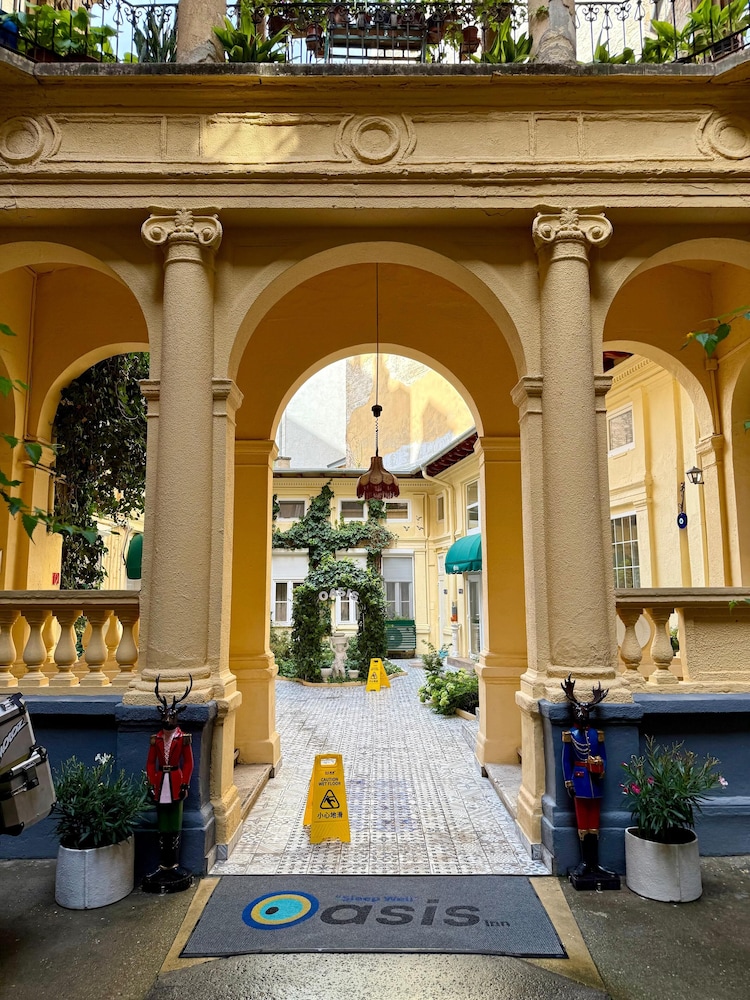 Billede av hotellet Oasis Inn Budapest - nummer 1 af 6
