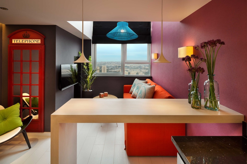 Bilder från hotellet 21st Floor 360 Suitop Hotel - nummer 1 av 10