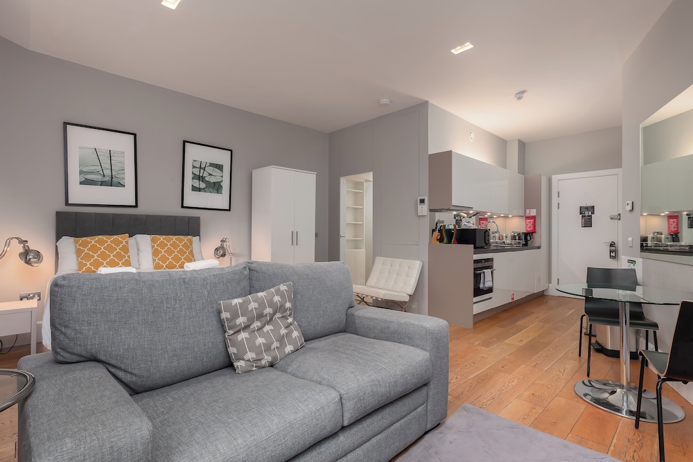 Billede av hotellet Destiny Scotland - St. Andrew Square Apartments - nummer 1 af 10