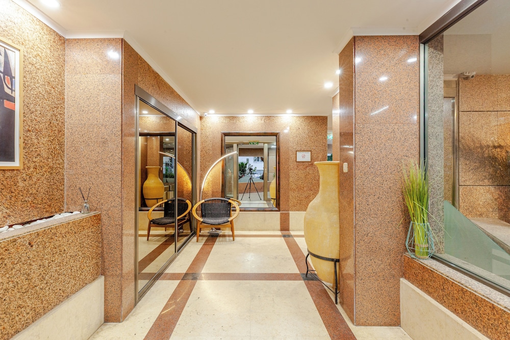 Bilder från hotellet BreezHouse Mamad Jonah Beach Residence - nummer 1 av 10