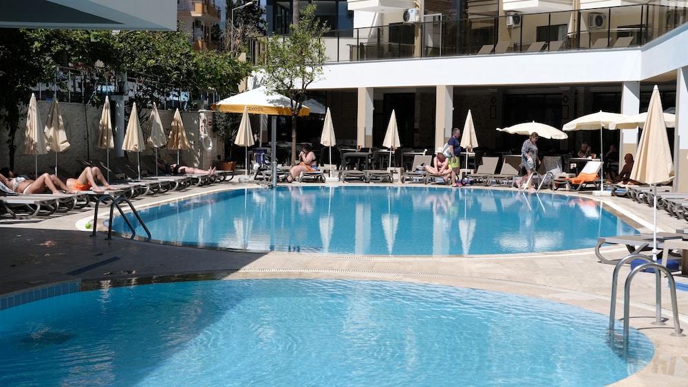 Bilder från hotellet Monte Carlo Hotel - - nummer 1 av 10