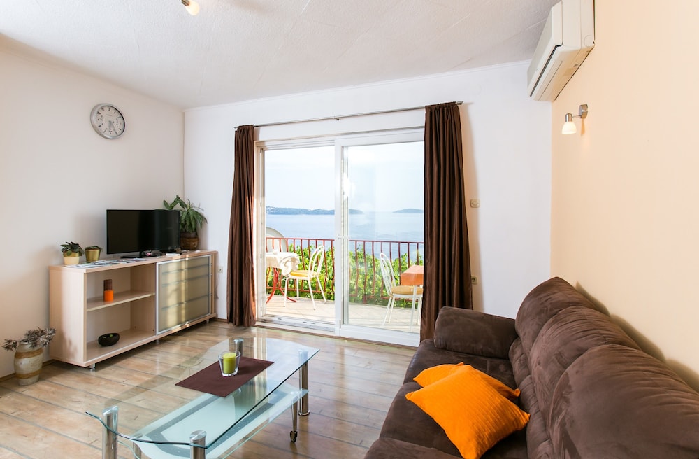 Billede av hotellet Guest House Fontana - nummer 1 af 6
