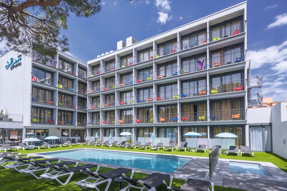 Billede av hotellet Hotel GHT Sa Riera - nummer 1 af 10