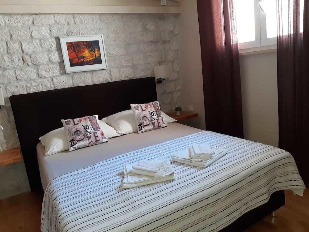 Billede av hotellet Carol Rooms - nummer 1 af 10