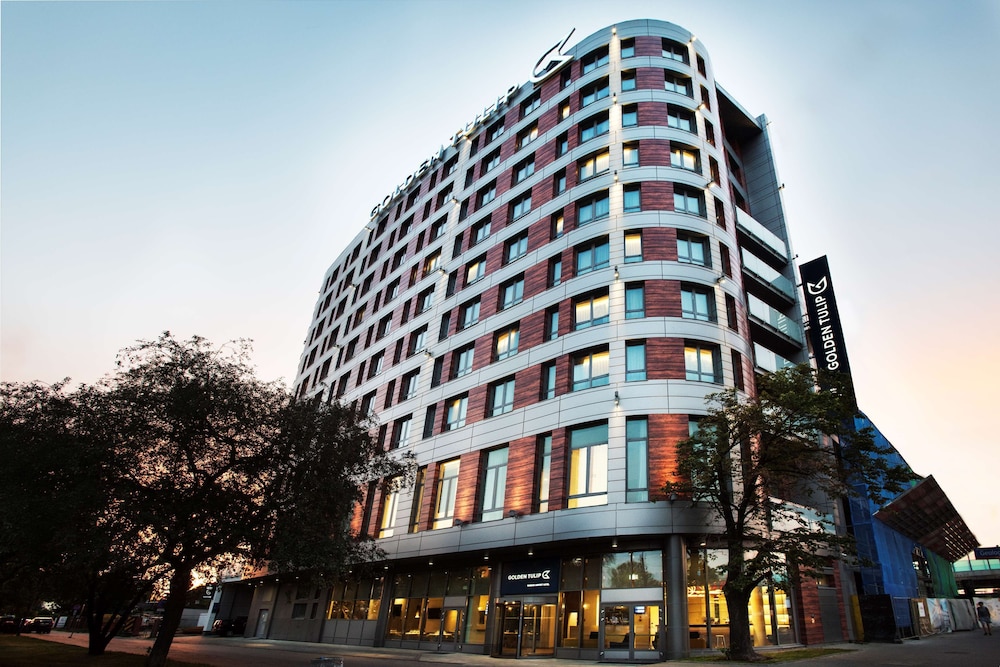 Billede av hotellet Golden Tulip Warsaw Airport - nummer 1 af 6