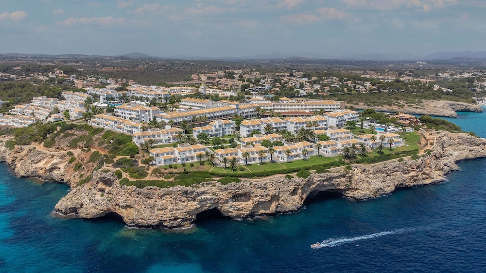 Billede av hotellet Blau Punta Reina - nummer 1 af 6