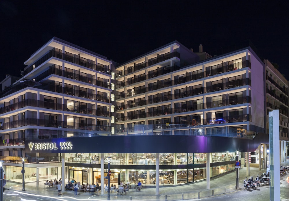 Billede av hotellet Bristol - nummer 1 af 6