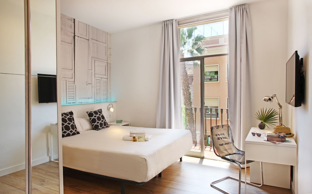 Billede av hotellet Chic & Basic Tallers Hostal - nummer 4 af 6