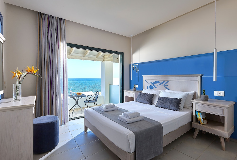 Bilder från hotellet Castello Village Resort - nummer 1 av 10