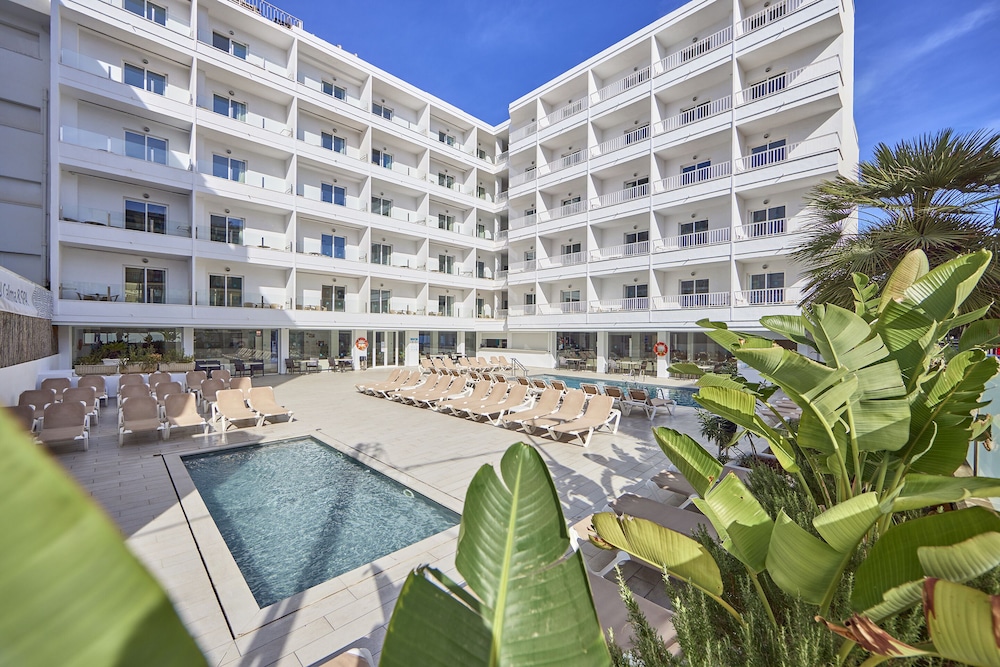 Billede av hotellet Hotel Ilusion Calma & Spa - nummer 1 af 10