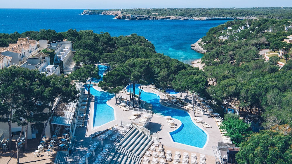 Hotellbilder av Iberostar Waves Club Cala Barca - nummer 1 av 10