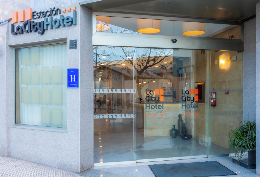 Billede av hotellet Hotel La City Estación - nummer 1 af 6