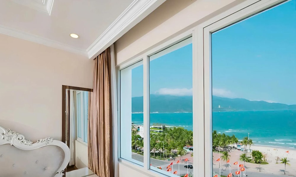 Bilder från hotellet Tuyet Son Hotel - nummer 1 av 10