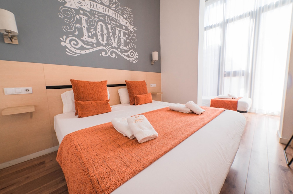 Billede av hotellet Hostal Live Natura Barcelona - nummer 1 af 6