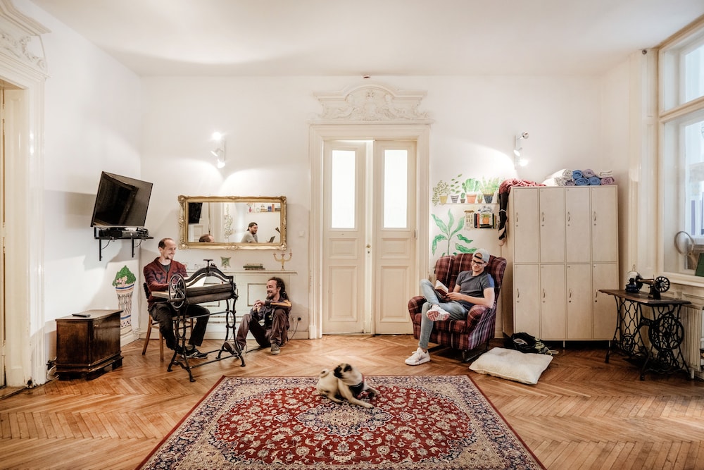 Billede av hotellet Baroque Hostel & Coworking - nummer 1 af 6