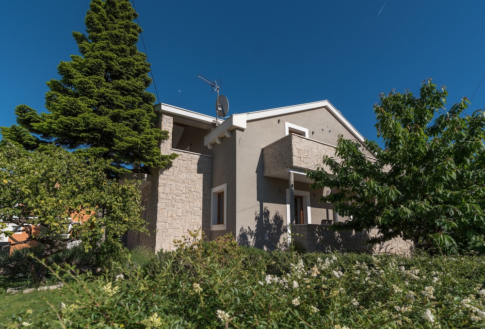 Billede av hotellet Villa Lucica Trogir - nummer 1 af 10