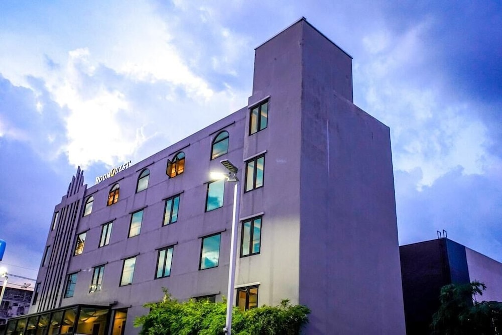Billede av hotellet RoomQuest Bangkok Don Mueang Airport 1 - nummer 1 af 6