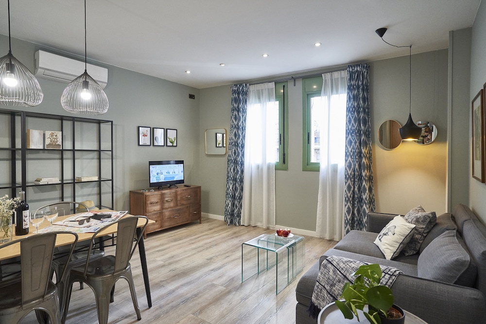 Billede av hotellet AinB Las Ramblas Colón Apartments - nummer 1 af 6