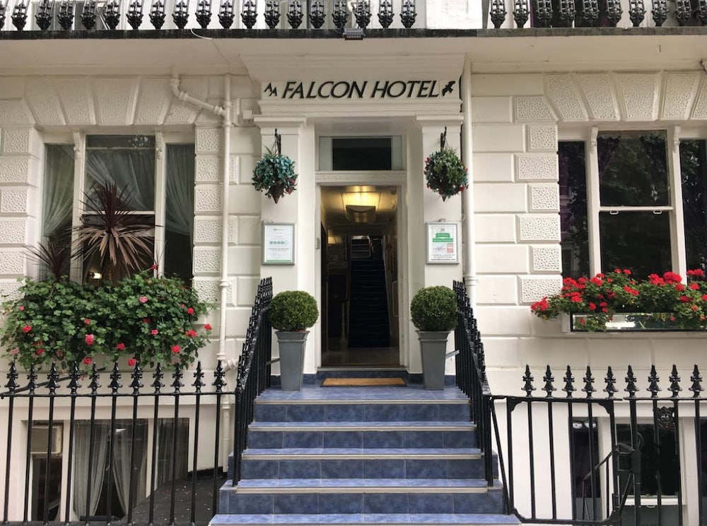 Billede av hotellet Falcon Hotel - nummer 1 af 6