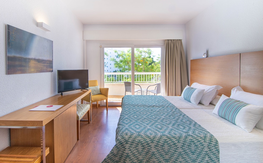 Bilder från hotellet Hotel JS Alcudi Mar - nummer 1 av 10