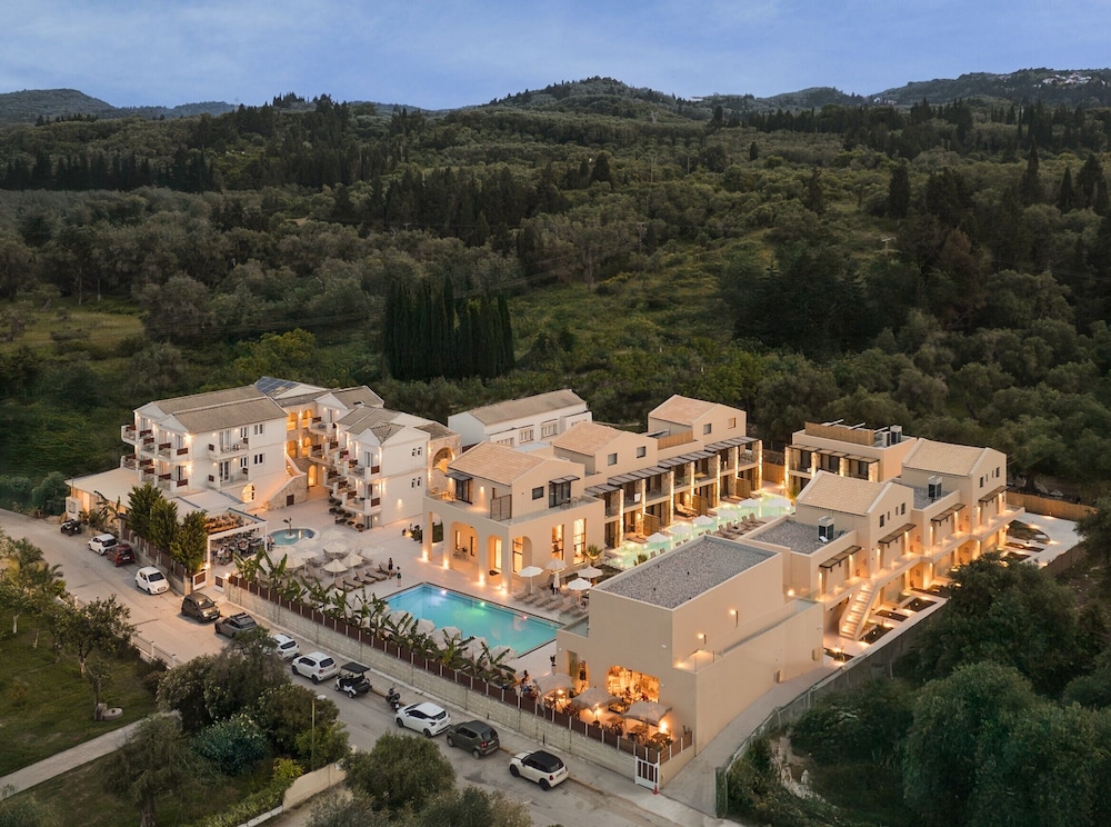 Billede av hotellet Ekati Mare Lifestyle Resort - nummer 1 af 10