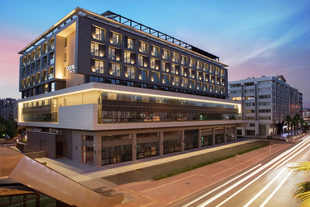 Billede av hotellet DoubleTree By Hilton Antalya City Centre - nummer 1 af 6