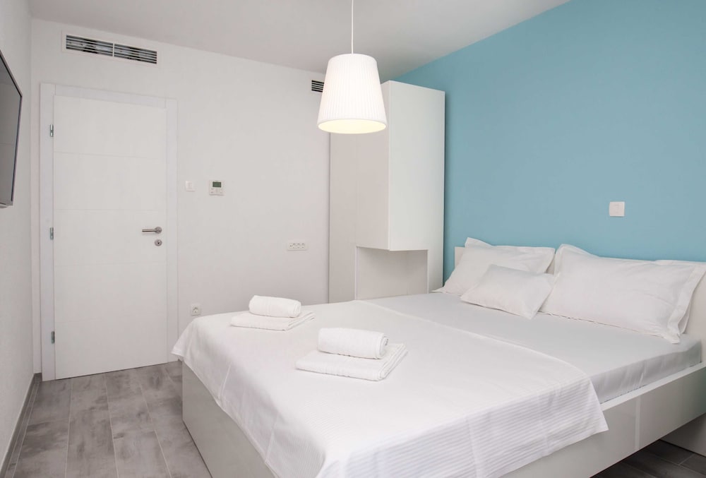 Billede av hotellet Apartments Dva Galeba - nummer 1 af 10