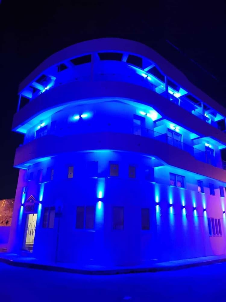 Billede av hotellet White 11 - nummer 1 af 6