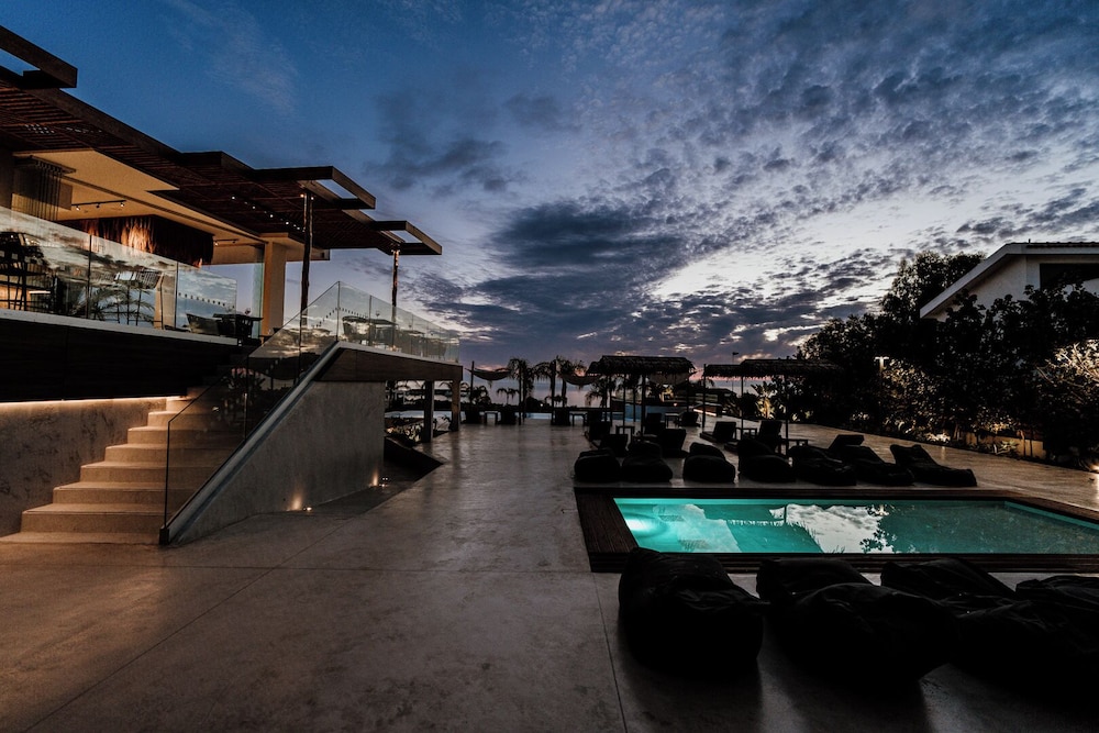 Billede av hotellet Cavo Zoe Seaside Hotel - nummer 1 af 6