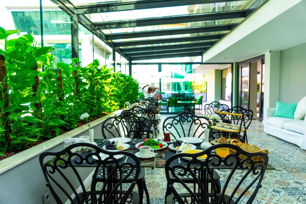 Bilder från hotellet The Mori Club Hotel - nummer 1 av 10