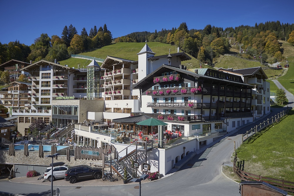 Bilder från hotellet Stammhaus im Hotel Alpine Palace - nummer 1 av 10