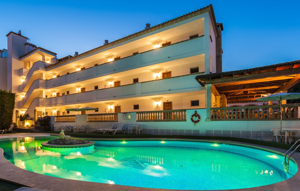 Billede av hotellet Sa Torre Apartaments - nummer 1 af 10