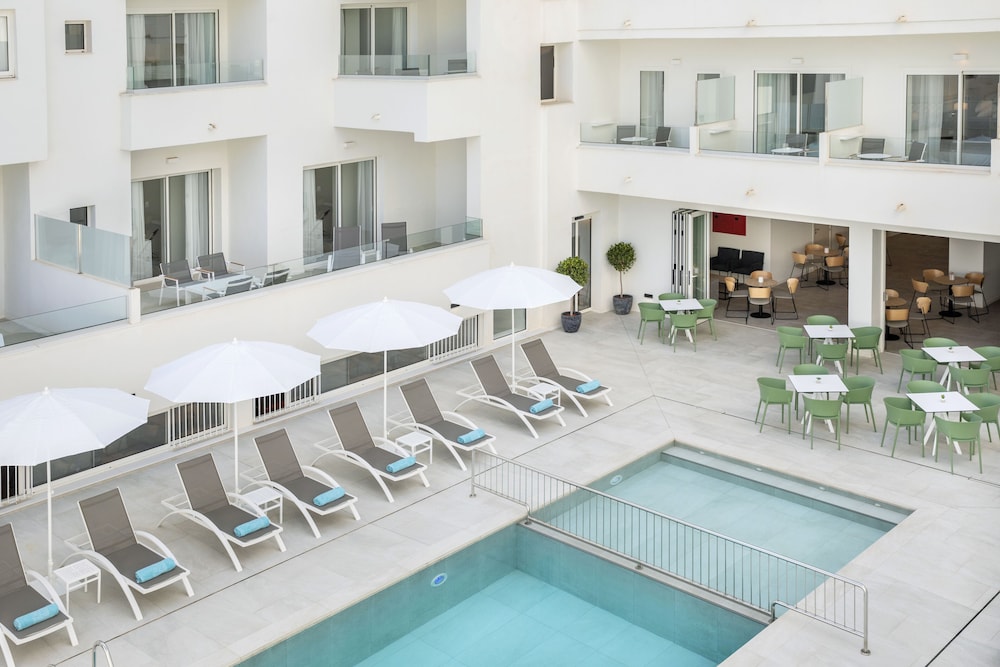 Billede av hotellet Aparthotel Marina Drach - nummer 1 af 6