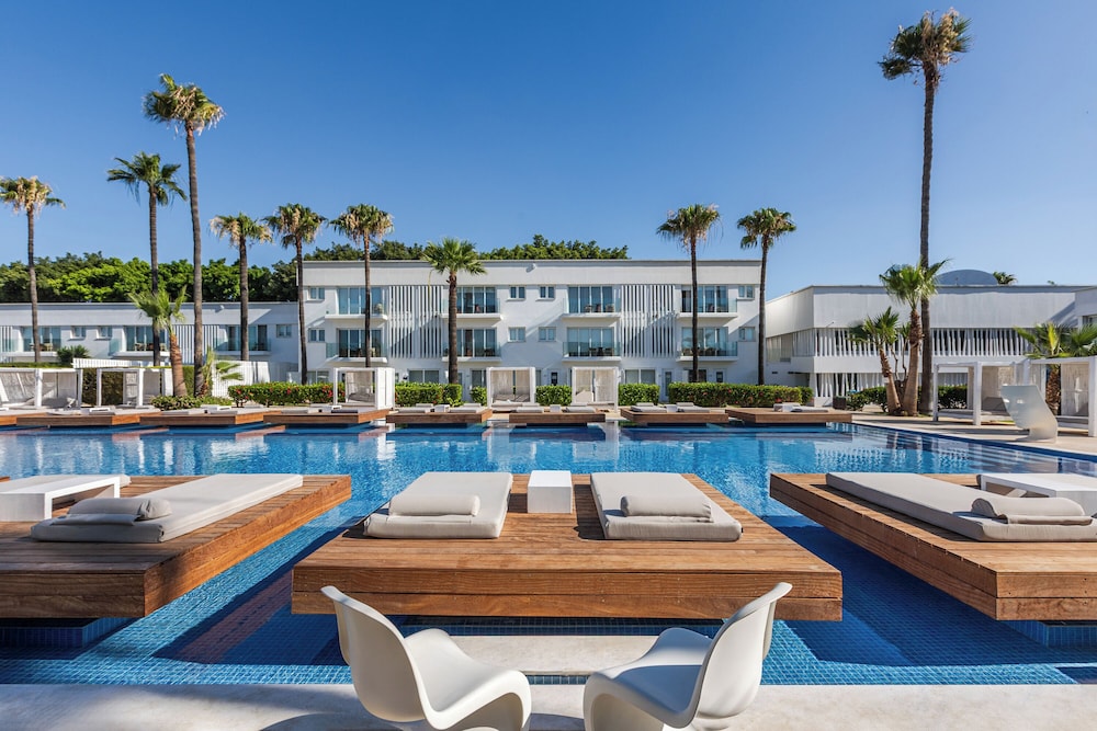 Billede av hotellet So White Club Resort - nummer 1 af 6
