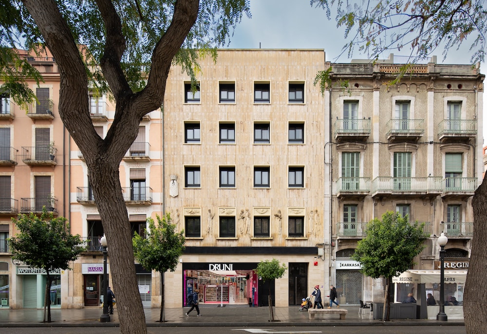 Hotellbilder av Apartaments Rambla 68 - nummer 1 av 6
