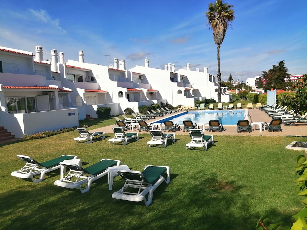 Billede av hotellet Oura Parque -Apartamentos Turisticos - nummer 1 af 6