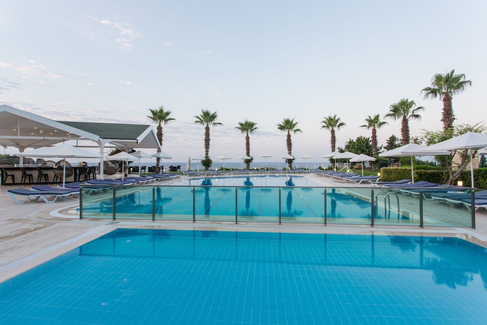 Billede av hotellet Falcon Hotel - nummer 1 af 10