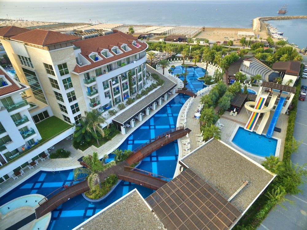 Billede av hotellet Sunis Evren Beach Resort Hotel & Spa - - nummer 1 af 6